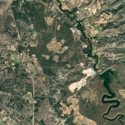 Navalilla Satellite Map
