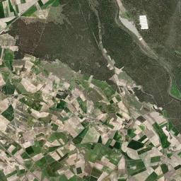 Villeguillo Satellite Map