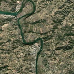 Vinebre Satellite Map