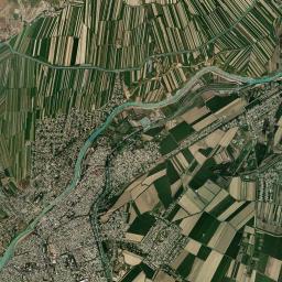 Uchqŭrghon Shahri Satellite Map