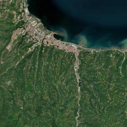 Yomra Satellite Map