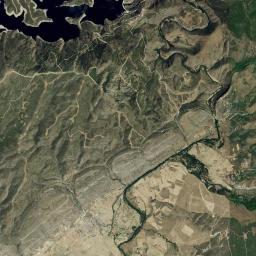 Patones Satellite Map