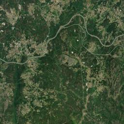 Vouzela Satellite Map