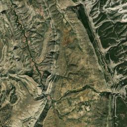 Villarroya de los Pinares Satellite Map