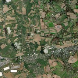 Cleona Satellite Map