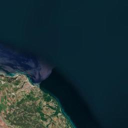 Néa Fókaia Satellite Map