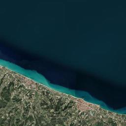 Pefkochóri Satellite Map
