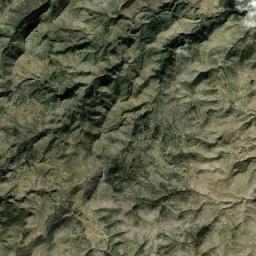 Sacañet Satellite Map