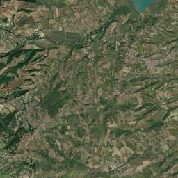 Roggiano Gravina Satellite Map