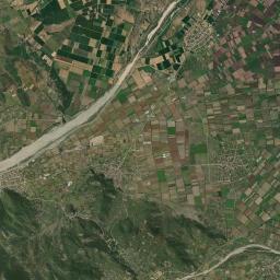 Gómfoi Satellite Map