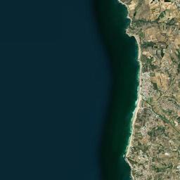 Lourinhã Satellite Map