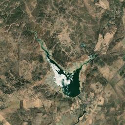 Alcollarín Satellite Map