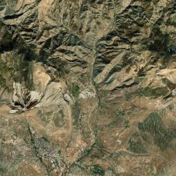 Hozat Satellite Map
