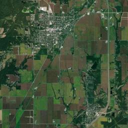 199 North Edwardsville Street, Staunton, IL Satellite Map