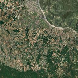 Istiaía Satellite Map
