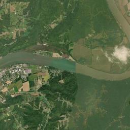 Warsaw Satellite Map