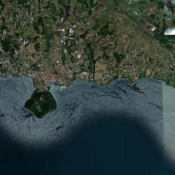 Ribeirinha Satellite Map