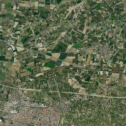 Salihli İlçesi Satellite Map