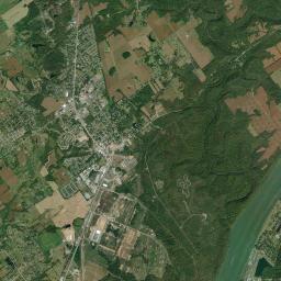 Charlestown Satellite Map