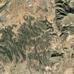 Algueña Satellite Map