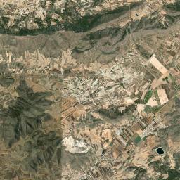 Hondón de los Frailes Satellite Map