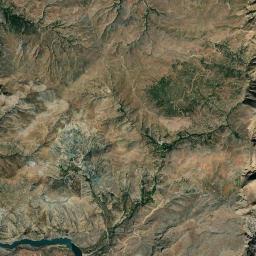 Çüngüş Satellite Map