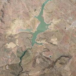 Arquillos Satellite Map