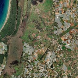 Lápas Satellite Map