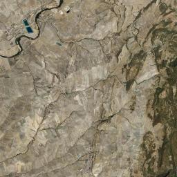 Chilluévar Satellite Map