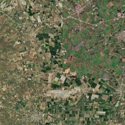 Kavásila Satellite Map