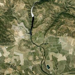 Hornachuelos Satellite Map