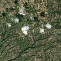Lálas Satellite Map