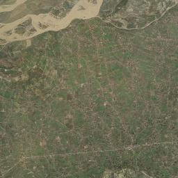 Qarāwul Satellite Map