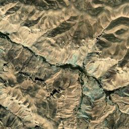 Chīras Satellite Map