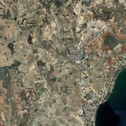 Tríkomo Satellite Map