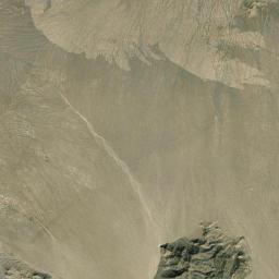 Rainbow Wells California map(satellite map)