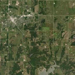 Holdenville Satellite Map