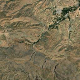 Varayeneh Satellite Map