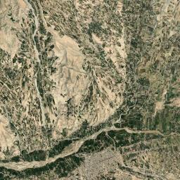 Tarinkot Satellite Map