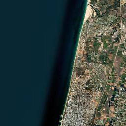 Bet Yiẕẖaq Satellite Map
