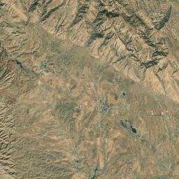 Qaleh-ye Khvajeh Satellite Map