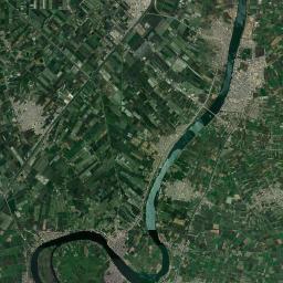 Fāraskūr Satellite Map