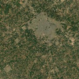 Kamalia Satellite Map