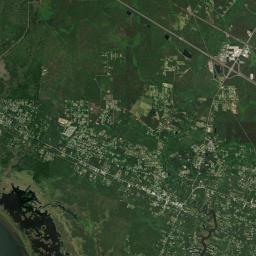 Lacombe Satellite Map