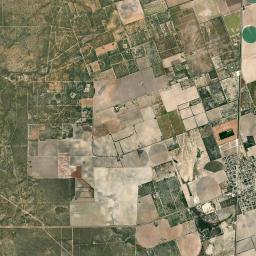 La Pryor Satellite Map