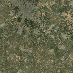 Chandausi Satellite Map