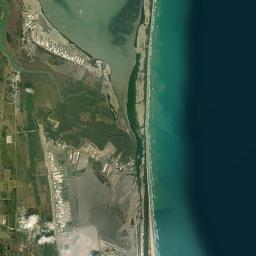 Lomas del Real Satellite Map