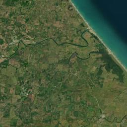 Puente de Piedra Satellite Map