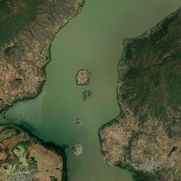 Puácuaro Satellite Map