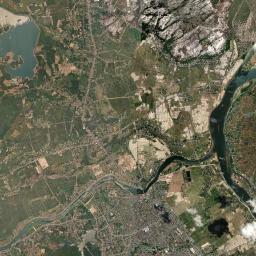 Ðông Hà Satellite Map